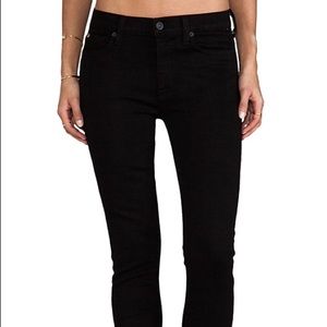 Hudson Nico Midrise skinny, black.